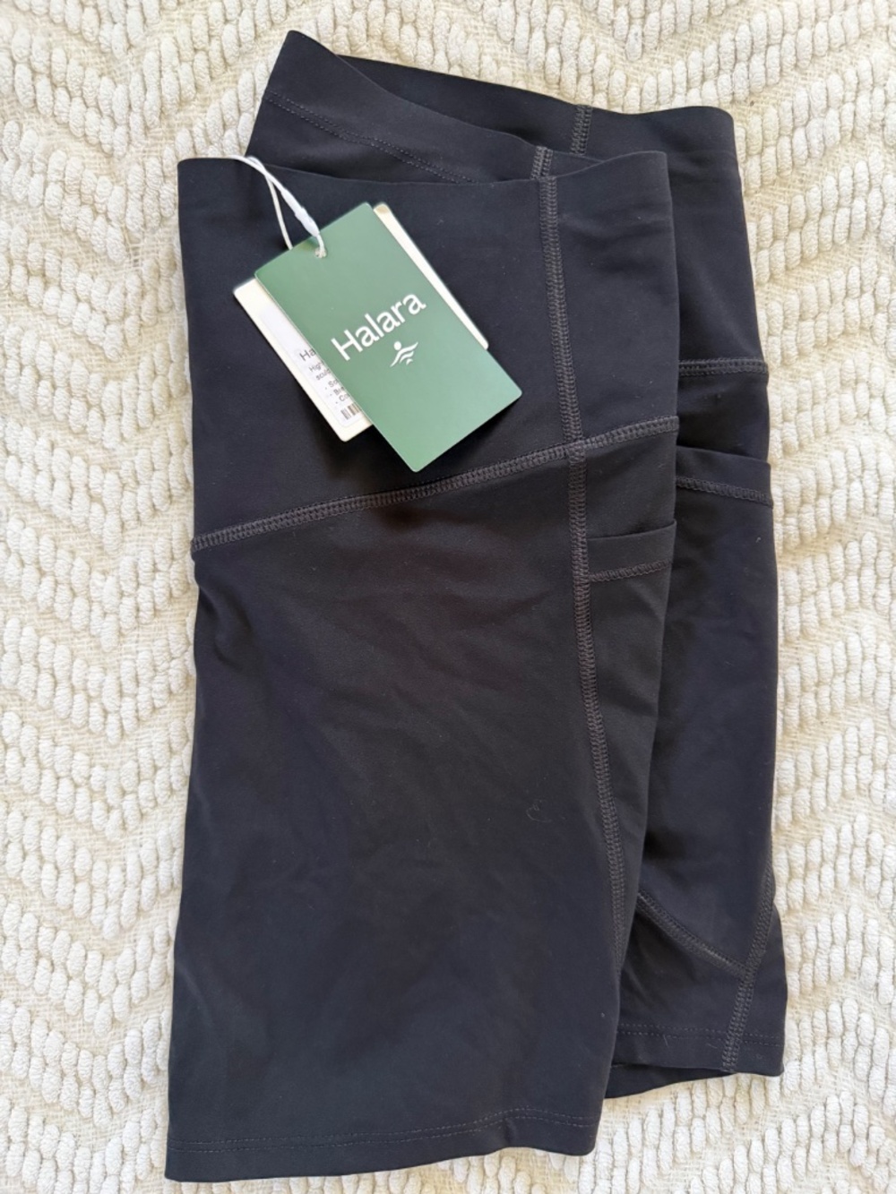 NWT Halara High Waisted Black Biker Shorts with Pockets Size L